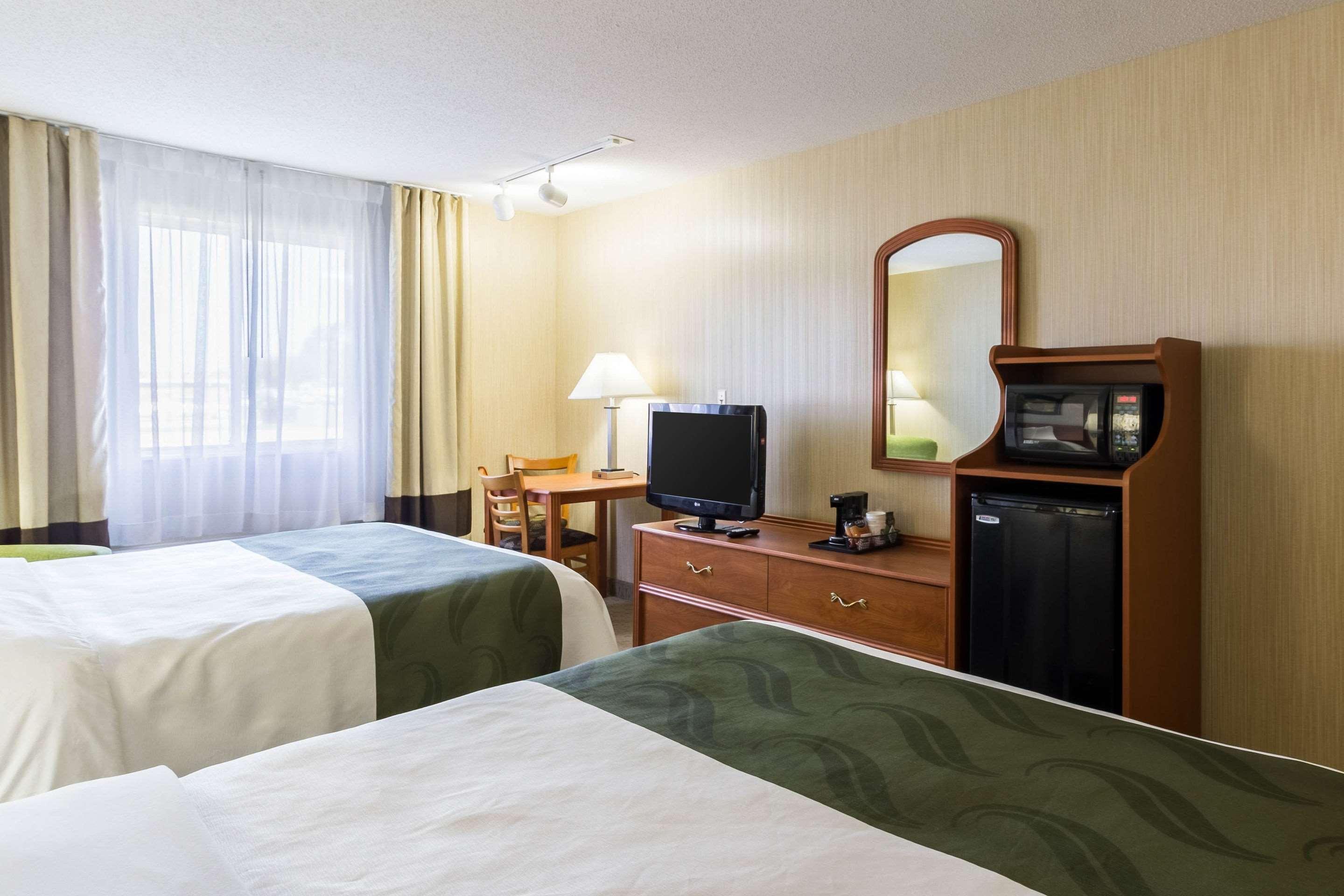 Quality Inn Marshall Mn Near University Eksteriør billede