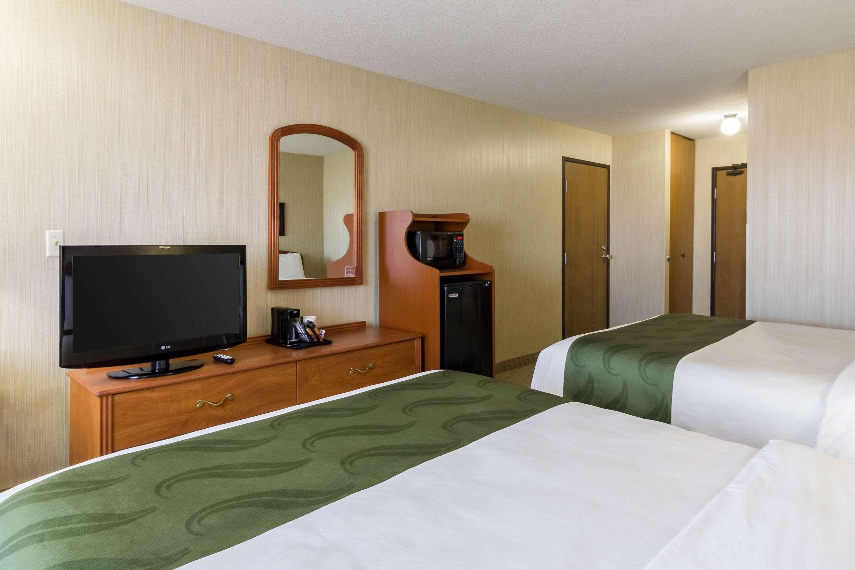 Quality Inn Marshall Mn Near University Eksteriør billede