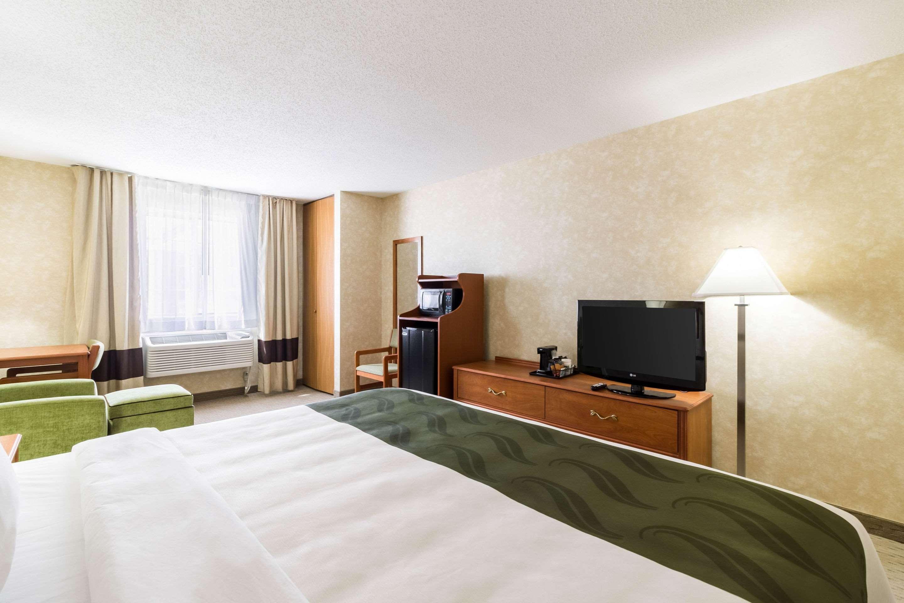 Quality Inn Marshall Mn Near University Eksteriør billede